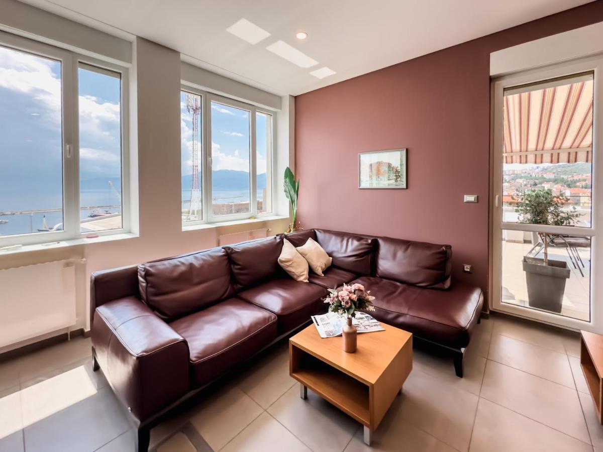 105M2 Penthouse Sea View Rijeka With Free Garage Parking Apartment Luaran gambar