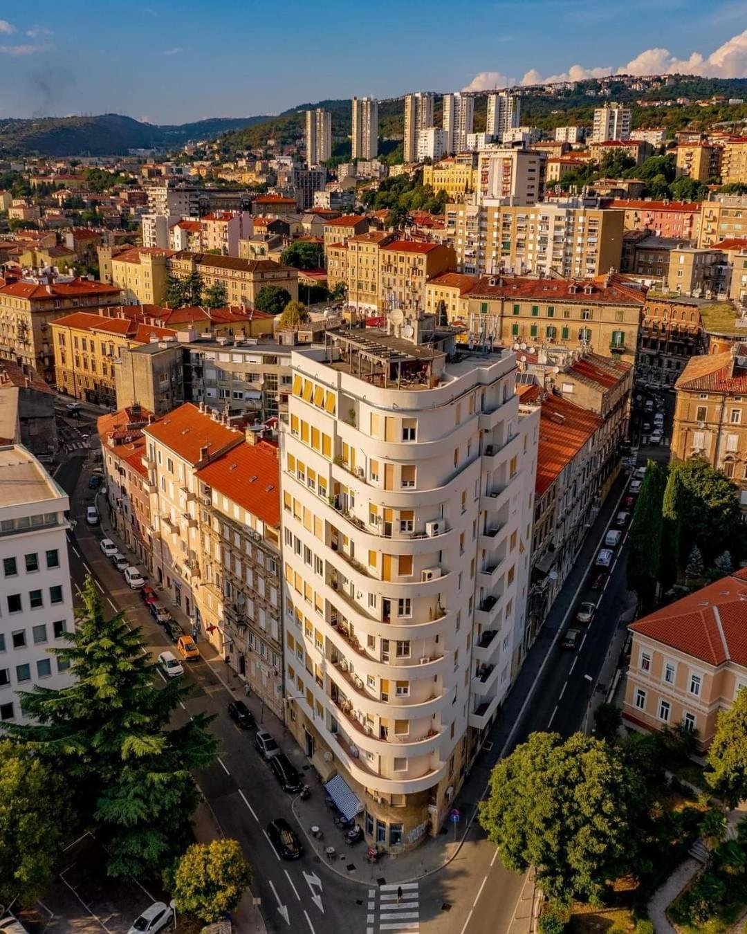 105M2 Penthouse Sea View Rijeka With Free Garage Parking Apartment Luaran gambar